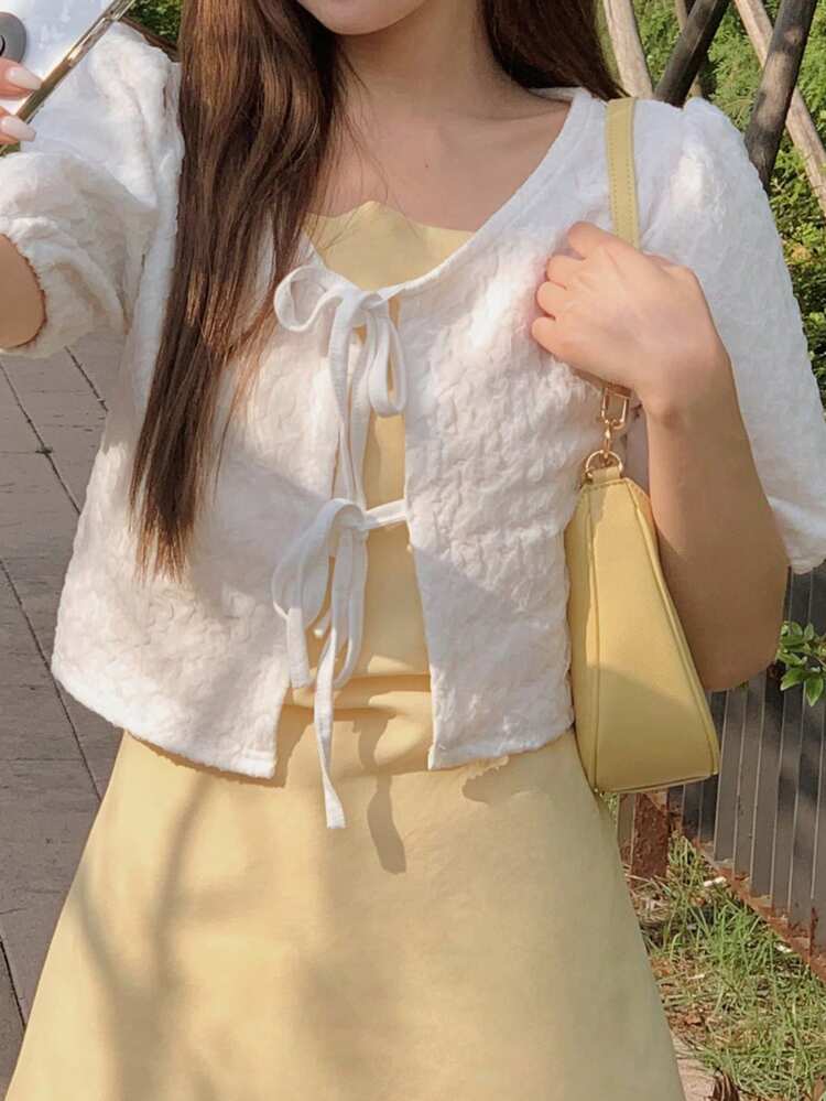 Women Textured Fabric Tie-Front Cropped Short Sleeve White T-Shirt, Spring/Summer