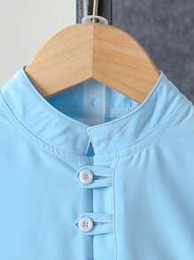 SHEIN 1 Set Baby Boy Basic Light Blue Short Sleeve Shirt With Button Placket And Blue Shorts - Blue - View 5