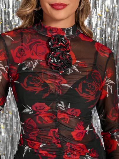 SHEIN Clasi بلوزة نسائية مطبوعة بالزهور والشبك والورود المزينة بياقة شبه مرتفعة وأكمام طويلة ضيقة، أنيقة ورومانسية للمناسبات الاجتماعية والاستخدام اليومي في عيد الحب