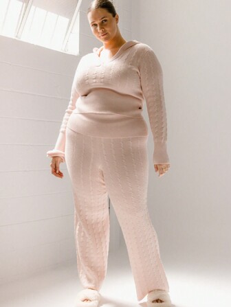 Aralina Curve Warme en zachte roze gebreide broek met wijde pijpen