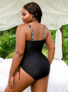 Slaydiva Traje de baño de una pieza con tirantes de espagueti y estampado de leopardo con cruce delantero y cordón lateral para mujer talla grande de verano