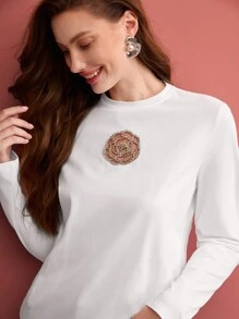 MOTF PREMIUM RHINESTONE CUT OUT FLORAL T-SHIRT