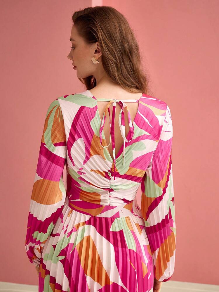 ALLOVER PRINT PLEATED FLOWY DRESS,SPRING/SUMMER