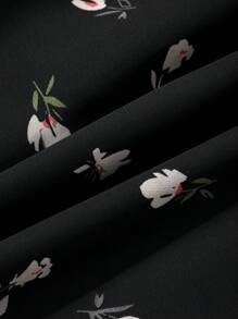 DAZY Váy dạ hội tay ngắn họa tiết hoa lá dọc thân, viền bèo nhún, dáng bohemian, đi biển mùa hè cho nữ - màu đen - Xem 8