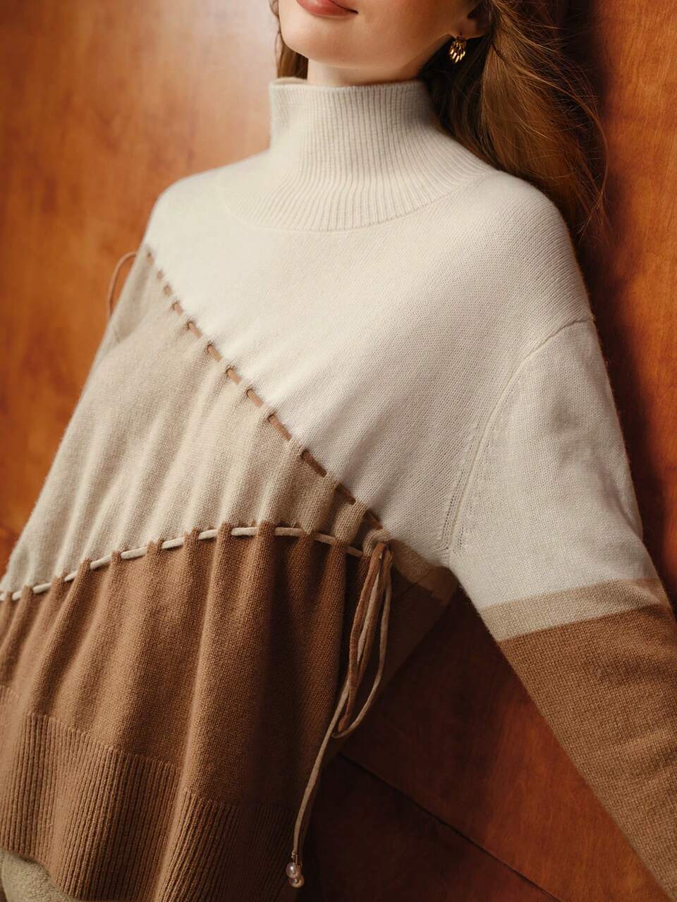 100% CASHMERE COLORBLOCK HIGH NECK DROP SHOULDER OVERSIZE KNOT DETAIL SWEATER