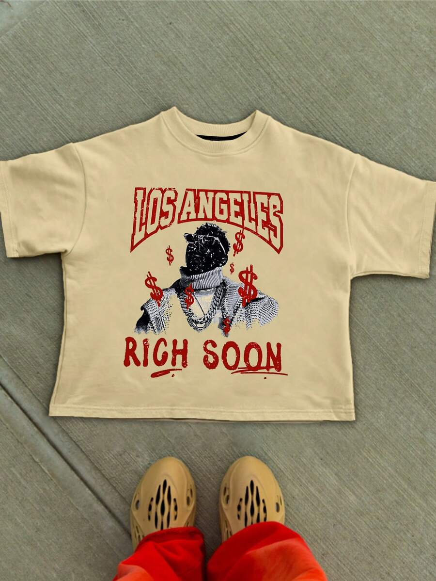 Manfinity Roghcode Men's Slogan & Graphic Print Round Neck Loose Casual Short Sleeve T-Shirt, INS Young Street Fashion, Los Angeles, RICH SOON, US Dollar Print Pattern, Rapper - Apricot - View 1
