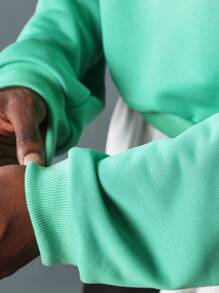 SUMWON Palm Springs Riverside County California Retro Streetwear Sweatshirt Casual Oversized Pullover Campus College Athletic Apparel Winter Fall Fashion - Green - View 6