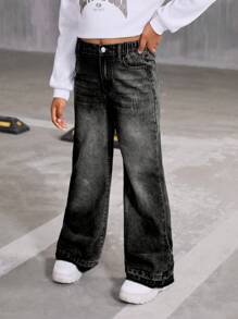 SHEIN Jean en denim lavé, ample, confortable et de style rétro pour filles préadolescentes. Article de mode polyvalent essentiel à l'esprit scolaire, pour un look casual et assorti tous les jours