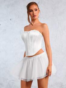 SHEIN SXY New Year Christmas Night Club Party White Satin Collarless Fish Bone Structure Bustier Top And Gauze Crisp Fluffy Short Skirt Two-Piece Set