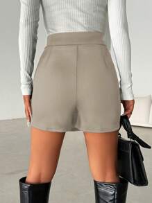 SHEIN Cottnline Shorts sencillos de unicolor para mujer para uso diario - Marrón Chocolate - Ver 2