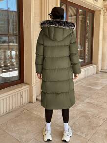 SHEIN Cottnline 带毛领的连帽棉服大衣，冬季 - 軍綠色 - 查看 2