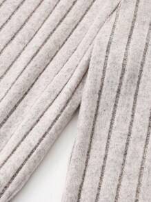 SHEIN Bộ 2 chiếc áo trùm đầu kẻ sọc ghép màu tương phản và quần, trang phục thường ngày phù hợp cho bé gái tuổi teen - Nhiều màu - Xem 6