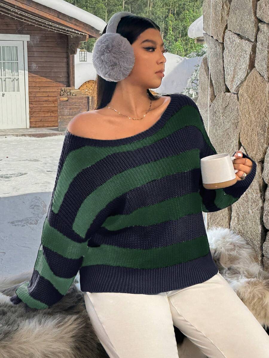 SHEIN EZwear 大码休闲拼色条纹落肩宽松毛衣，秋冬 - 藏蓝色 - 查看 1