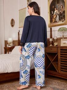 Vintage Print Knitted Lace Patchwork Long Sleeve Plus Size Pajamas Set