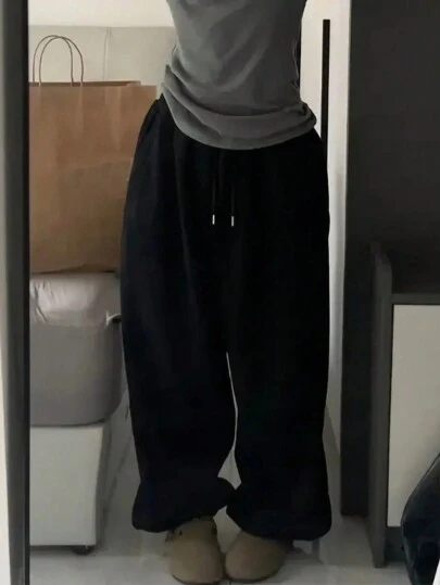 INAWLY 大码纯色前系带简约运动裤，休闲日常穿着