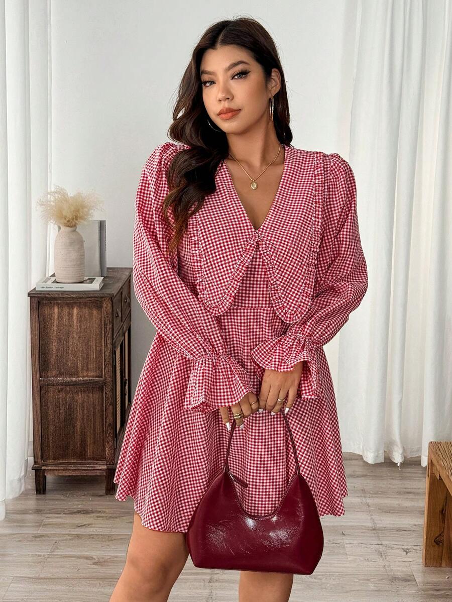 SHEIN Frenchy Vestido casual sencillo de uso diario para tallas grandes