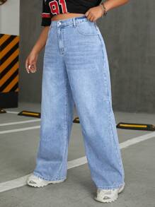 SHEIN ICON Plus Size Casual Washed Wide-Leg Jeans - Light Wash - View 4