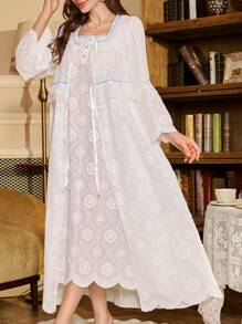 3 件套：刺绣花卉贴花无袖长睡袍和睡袍