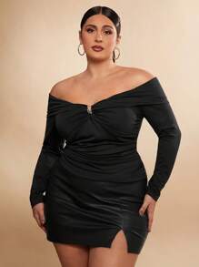 SHEIN BAE Women Plus Size Elegant Metal Snap Button Fitted Sexy Off Shoulder Long Sleeve T-Shirt, Suitable For Girls' Gathering, Party, Solid Black Knitted Stretch