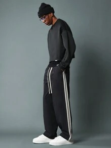 SUMWON Pantalones ajustados de campana de nailon con detalles de cinta