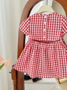 SHEIN LMoss Kids فستان سهل قصير أكمام مصنوع من القماش المربع الأحمر للربيع والصيف