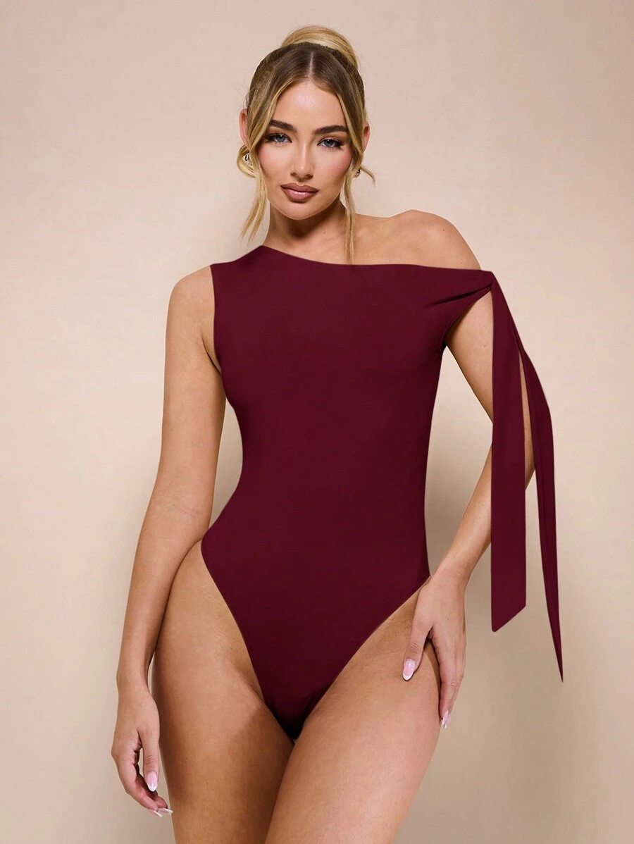 SHEIN BAE Bộ đồ liền thân không tay màu mơ mùa hè ngọt ngào cho nữ đi chơi ngày lễ lãng mạn cổ bất đối xứng xoắn - Màu Đỏ Sâu - Xem 1