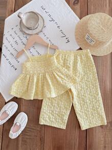 SHEIN LMoss Kids LMoss  Babygirl Summer Ditsy Floral Camisole Top And Elastic Waist Pants Set