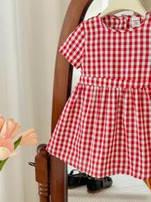 SHEIN LMoss Kids فستان سهل قصير أكمام مصنوع من القماش المربع الأحمر للربيع والصيف