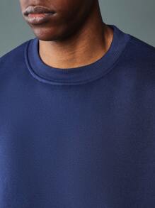 SUMWON Designer Sweatshirt With Back Letter Print International Streetwear Collection Autumn Winter Crop Fit Long Sleeve Pullover Casual Urban Style Sweatshirt