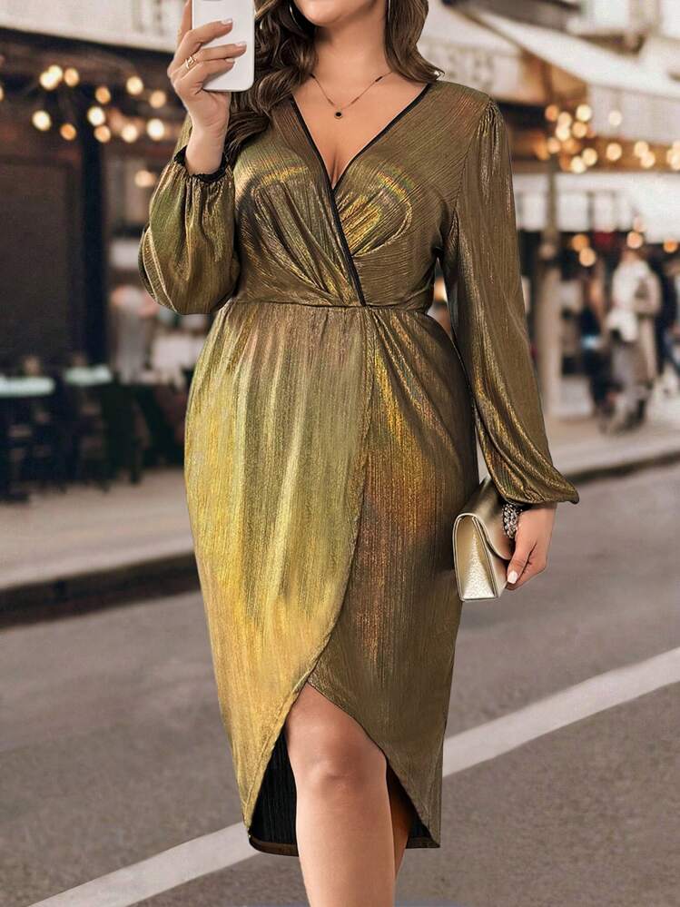 SHEIN Unity Women Plus Size V-Neck Gold Foiled Cross Design Waist