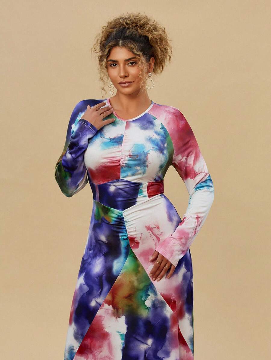 SHEIN VCAY Vestito con coulisse in stile acquerello e Tintura a nodi, taglie comode, girocollo, maniche lunghe, vestito aderente in maglia, adatto per vacanze, spiaggia, festa, stile occidentale - Multicolore - Visualizzare 1