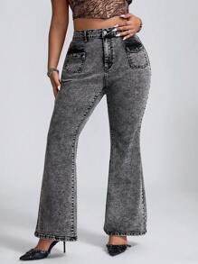 SHEIN ICON جينز كاجوال بحجم كبير مع جيوب أمامية وأزرار، مناسب للارتداء اليومي