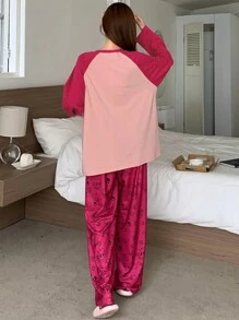 DAZY Cute Cartoon Puppy Print Color Blocking Raglan Sleeve Loose Pajama Set