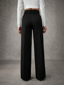 Pantalon de costume pour femmes avec détails de couture plissés unicolore