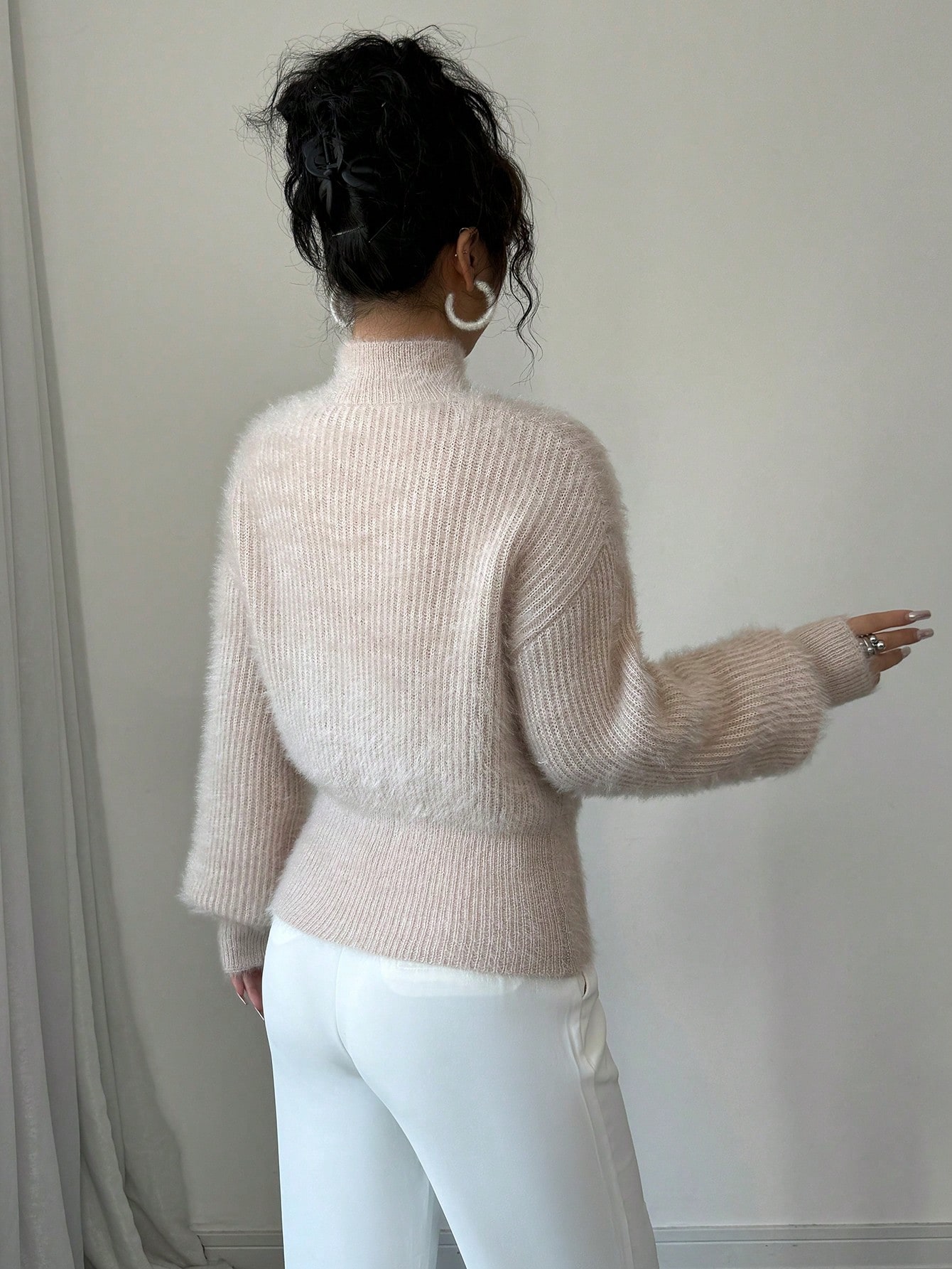 Elenzga كنزة صوفية نسائية بياقة عالية وزينة فيونكة...