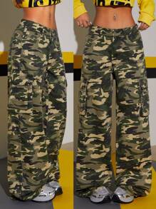 SHEIN ICON Women's Loose Fit Camouflage Cargo Jeans