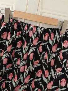 SHEIN Set de 2 piezas de top de manga corta y pantalones con estampado de tulipán verde para adolescentes, conjunto casual y cómodo para el hogar