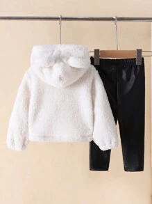SHEIN 2 件套女婴厚毛绒熊耳朵连帽运动衫和裤子套装，秋冬 - 彩色 - 查看 2