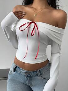 SHEIN EZwear Women's Autumn Bowknot Decor Off-Shoulder Long Sleeve Ruched Crop Fitted T-Shirt