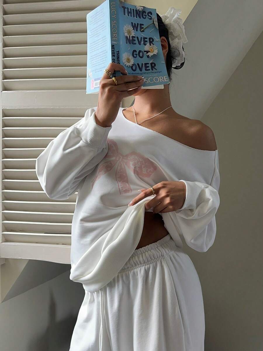 SHEIN EZwear 女士蕾丝蝴蝶结露肩宽松休闲长袖运动衫，秋冬，长袖上衣 - 白色 - 查看 1