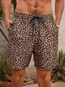 Manfinity VDAYZ Shorts de playa con estampado de leopardo y cordón a la cintura, con estilo hawaiano, para hombre