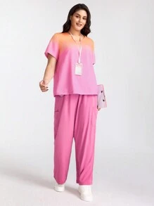 TaskEZ Plus Size V-Neck Short Sleeve Gradient Simple Scrub Top,Large Size V-Neck Short Sleeve Gradient Color Double Pocket Casual Uniform Shirt, Surgical Gown, Health Check Surgical Gown Uniform Women Solid Color Pet Grooming Work Uniform Tops Nutritionist Work Clothes Short Sleeve Lab Work Clothes, Women's V-Neck Scrub Tops, Simple Casual Sports Cleaner Uniform, Stylish Casual Sportswear