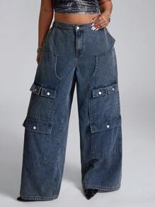 SHEIN ICON Plus Size Casual Water-Washed Multi-Pocket Wide-Leg Cargo Jeans - Blue - View 1