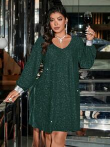 SHEIN Clasi Vestido casual de manga larga con cuello en V, talla grande, minimalista y de moda