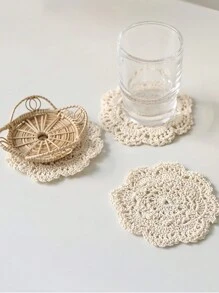 SHEIN 3 pièces Dessous de plat ronds au crochet en dentelle, sets de table pour vaisselle, tasses, bols, décoration de salle et fond photo. Dessous de plat ronds au crochet en dentelle de couleur blanche