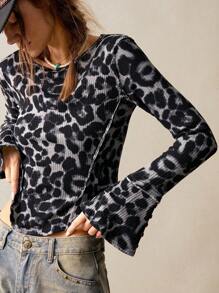 Bohemela 休闲针织豹纹圆领喇叭袖女式修身 T 恤 - 黑色 - 查看 2