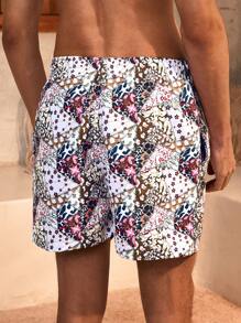 Manfinity VDAYZ 男士印花前系腰休闲沙滩裤，适合度假 - 彩色 - 查看 2