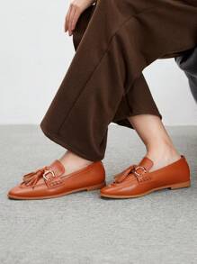 CUCCOO BIZCHIC Sepatu Loafer Rumbai Datar Wanita - Coklat - View 1