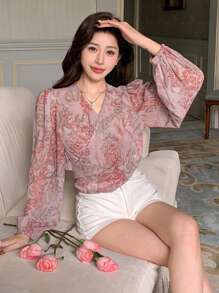 DAZY Floral Print Long Sleeve Tied Front Puff Sleeve Cropped Women Blouse, Spring/Summer,Fall Clothes Graphic Tee Vacation Outfits Women - Red - View 1