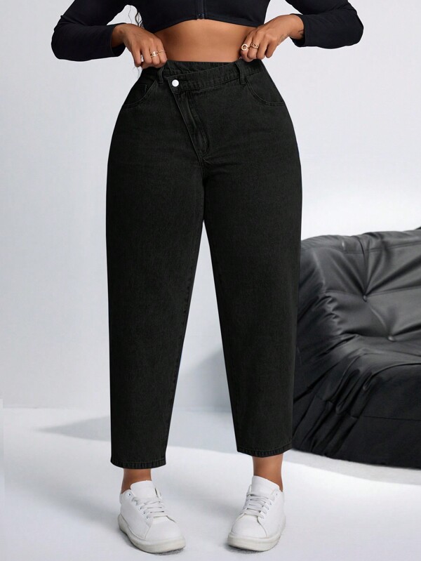 SHEIN SXY Blugi casual din denim, de mărime plus, un buzunar frontal cu nasturi